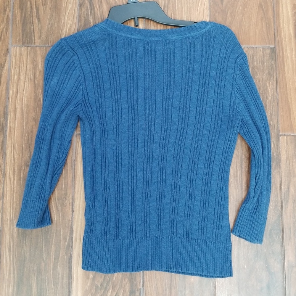 Sweater Bundle - Picture 6 of 7